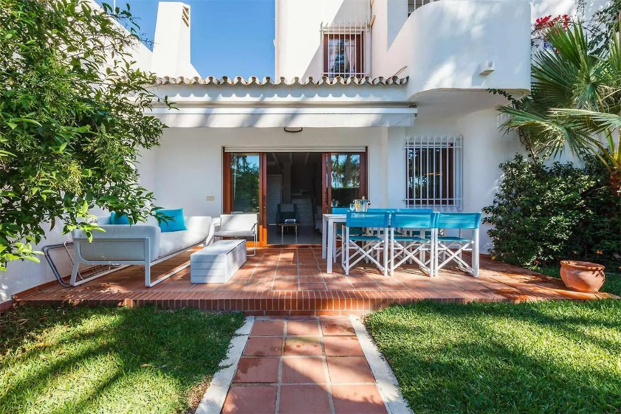 A&N Luxury Seaside Trainas Villa Caleta De Velez Holiday home