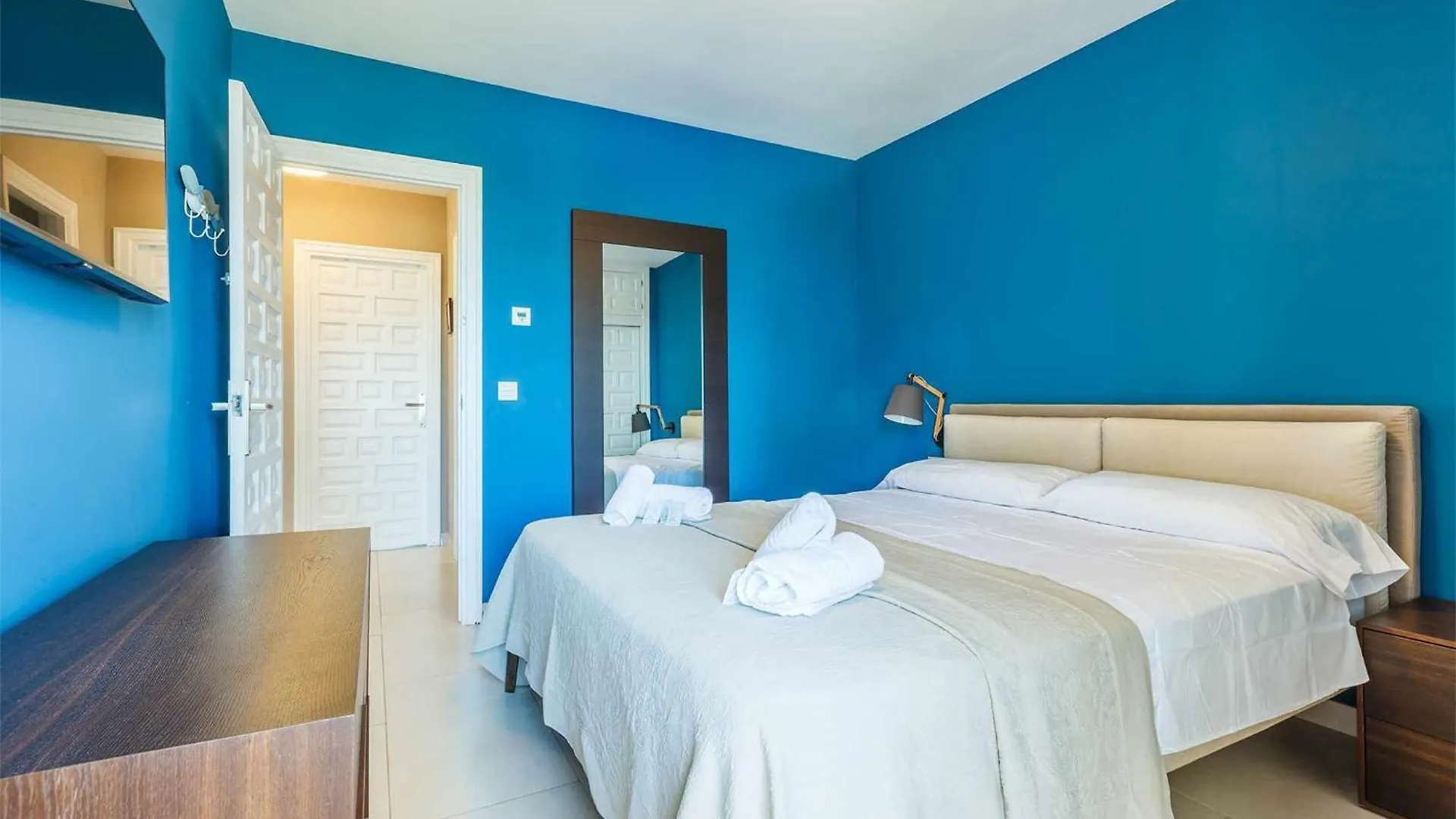 A&N Luxury Seaside Trainas Villa Caleta De Velez 0*,  Spain